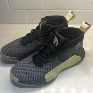 Adidas Dame 5 Basketball Shoes